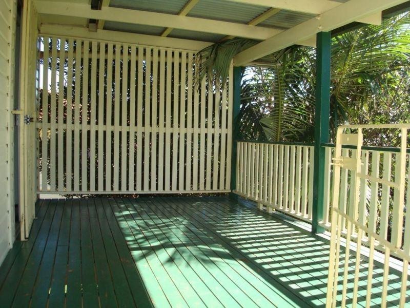 27 Radford Road, Manly West QLD 4179