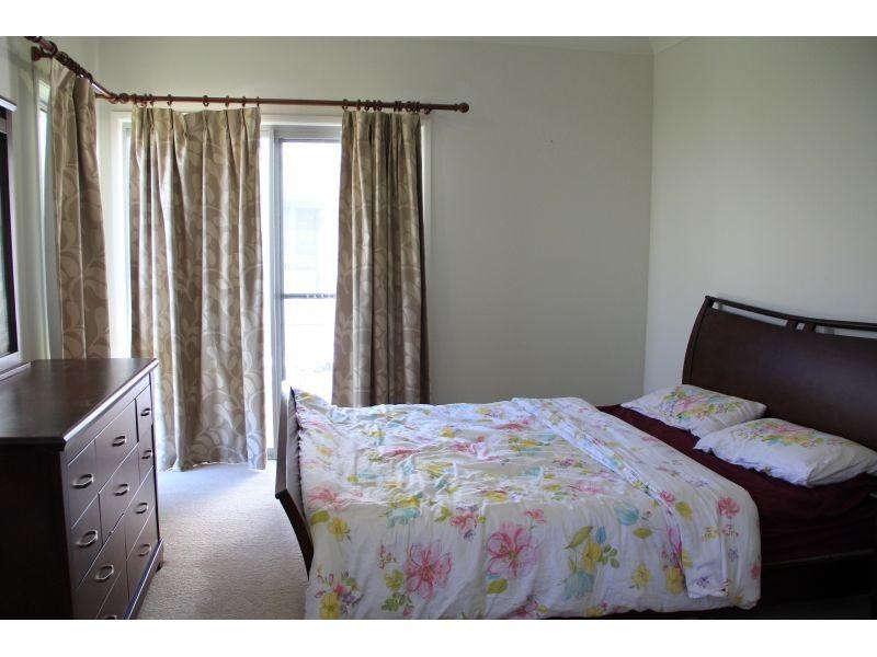 8 Franklin Street, Wakerley QLD 4154