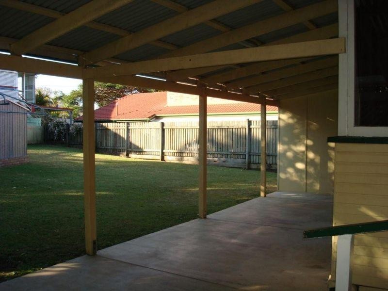 163 Wondall Road, Wynnum West QLD 4178