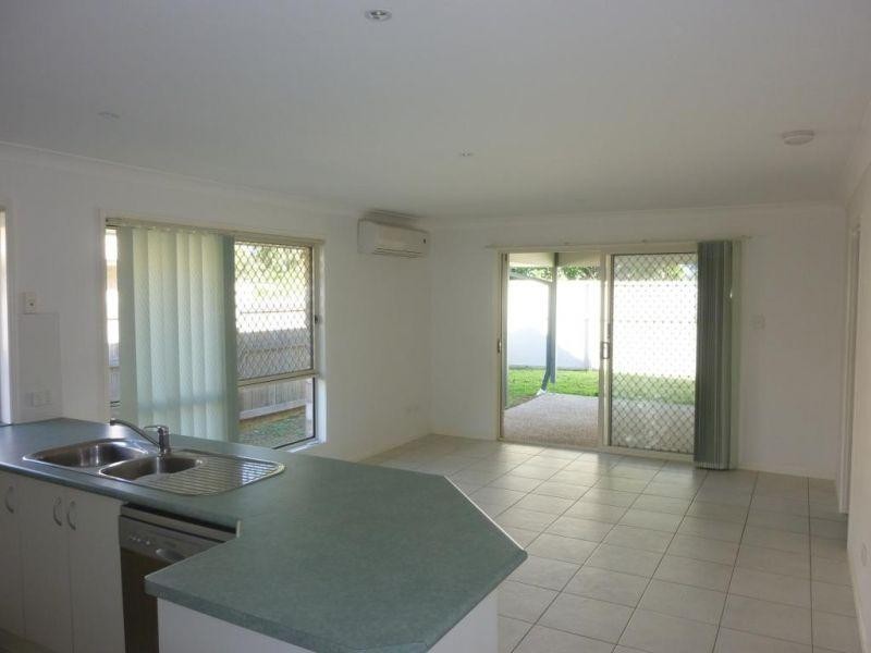 50 Wirra Circuit, Wynnum West QLD 4178