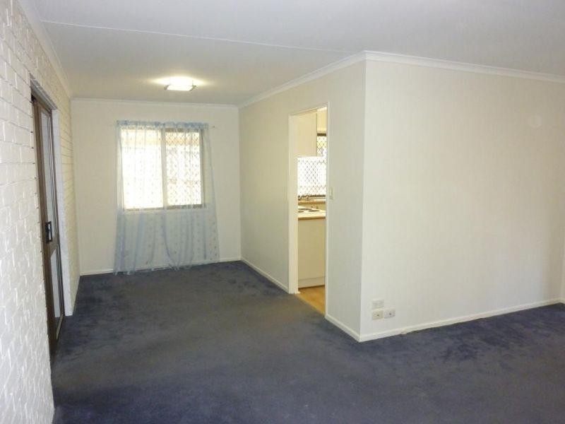 2 Rechner Street, Belmont QLD 4153