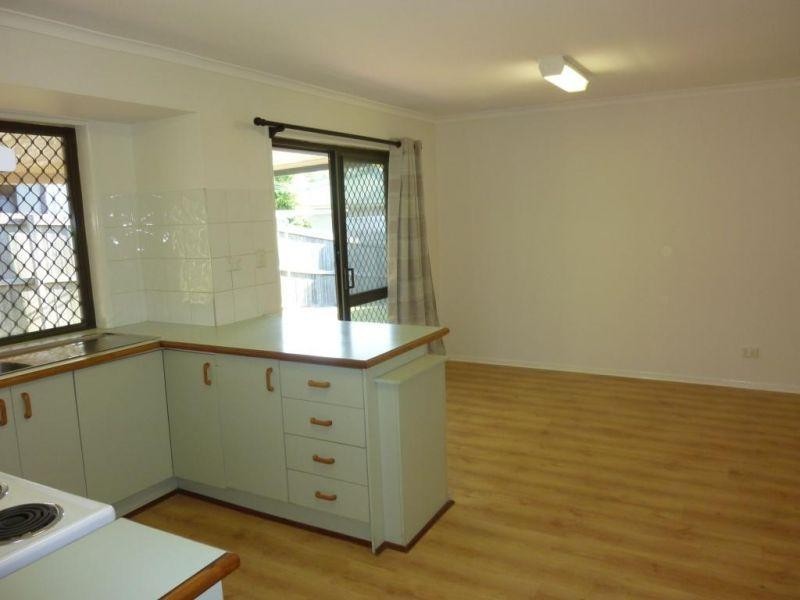 2 Rechner Street, Belmont QLD 4153