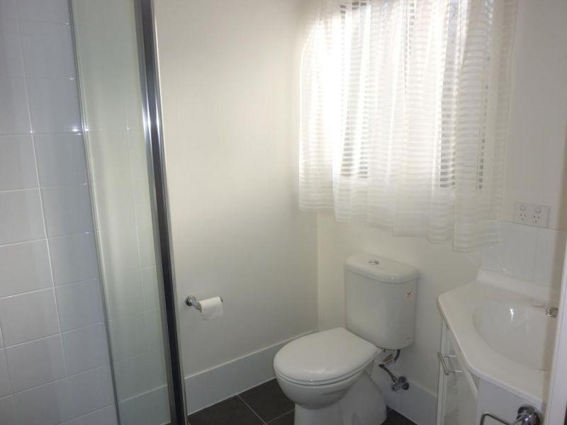 2 Rechner Street, Belmont QLD 4153