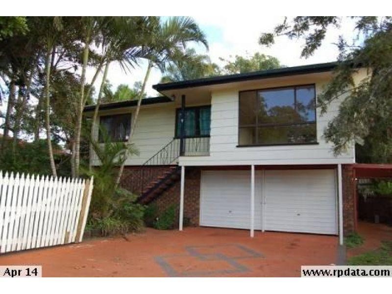 7 Caloundra Street, Manly West QLD 4179