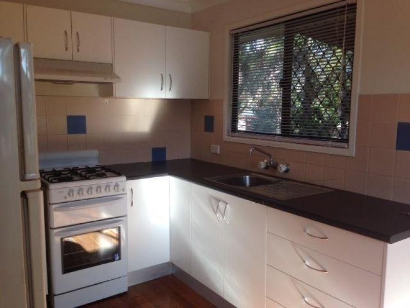 7 Caloundra Street, Manly West QLD 4179