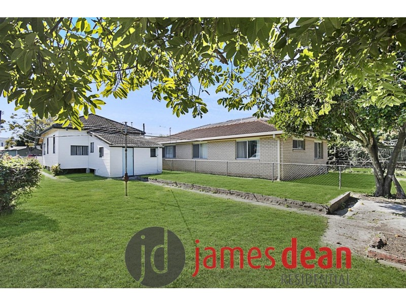 12 Alexander Street, Lota QLD 4179