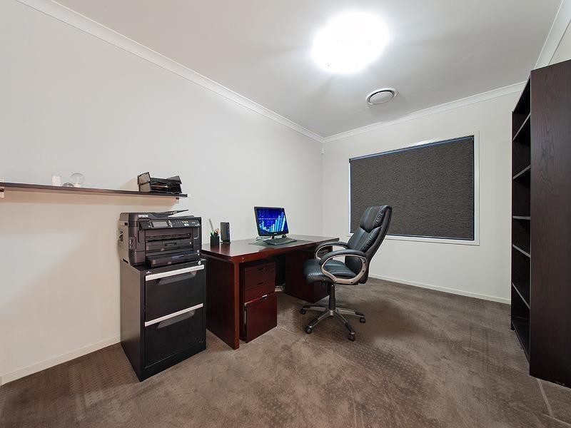 8 McMullan Close, Gumdale QLD 4154