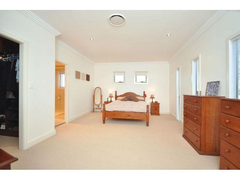 55 Friend Street, Wakerley QLD 4154
