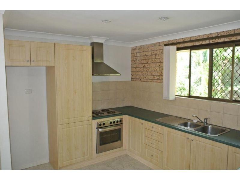38 Twynam Street, Belmont QLD 4153
