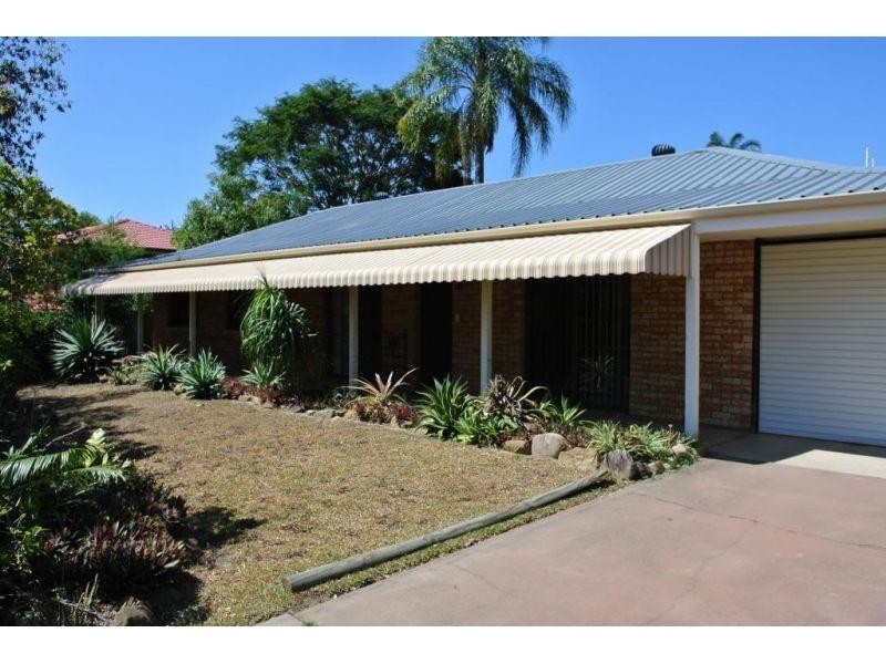 38 Twynam Street, Belmont QLD 4153