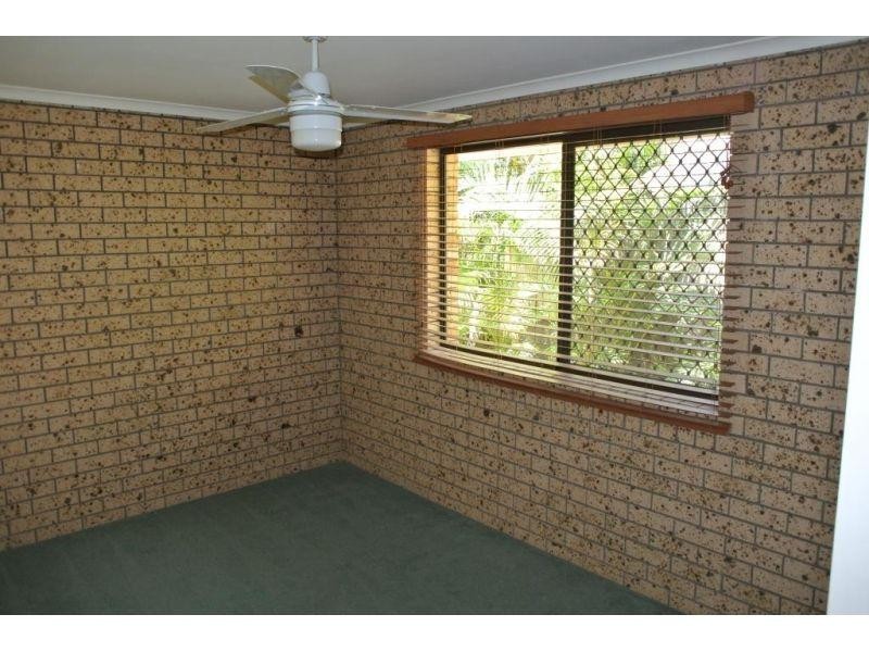 38 Twynam Street, Belmont QLD 4153