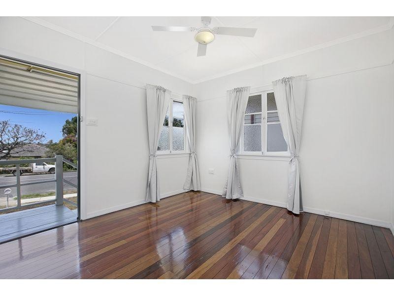 2306 Wynnum Road, Wynnum QLD 4178