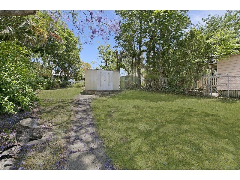 2306 Wynnum Road, Wynnum QLD 4178