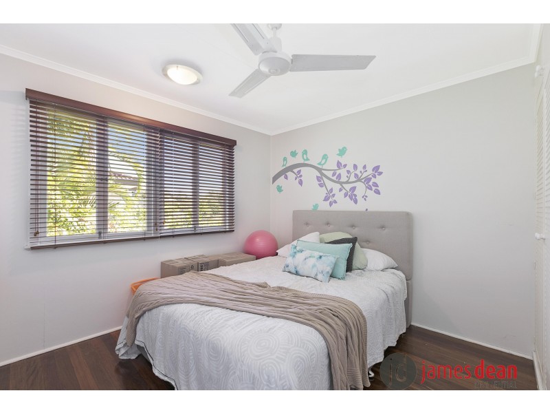 4 Enfield Street, Mount Gravatt East QLD 4122