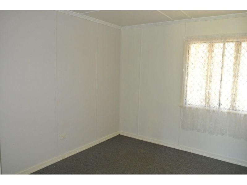 172 Wondall Road, Wynnum West QLD 4178