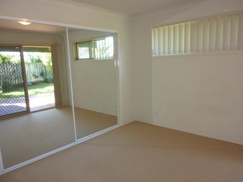 61 Matthews Way, Wakerley QLD 4154