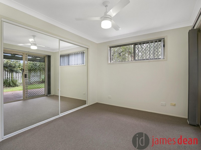 61 Matthews Way, Wakerley QLD 4154