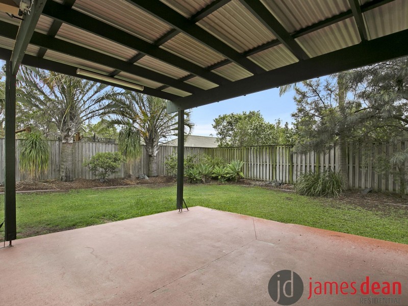 61 Matthews Way, Wakerley QLD 4154