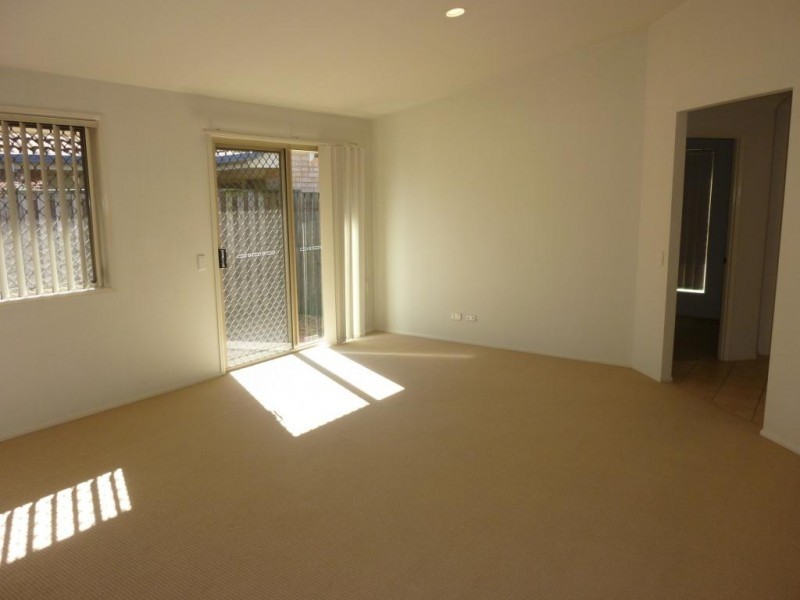 61 Matthews Way, Wakerley QLD 4154