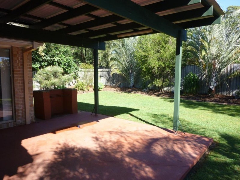 61 Matthews Way, Wakerley QLD 4154