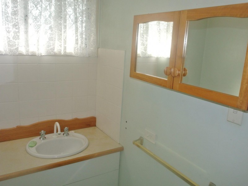 17 Manly Road, Manly QLD 4179