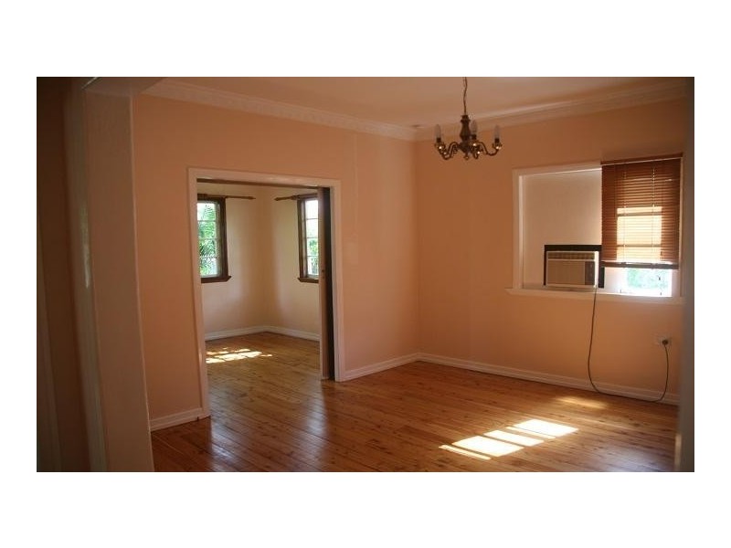 90 Solar Street, Coorparoo QLD 4151