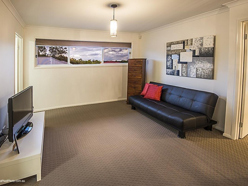 75 Ivy Crescent, Wakerley QLD 4154