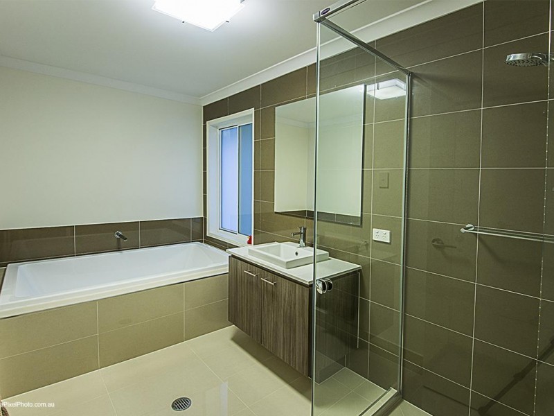 75 Ivy Crescent, Wakerley QLD 4154