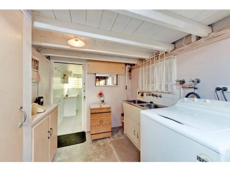 64 Armstrong Road, Cannon Hill QLD 4170