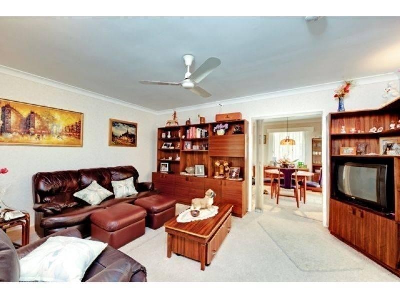 64 Armstrong Road, Cannon Hill QLD 4170