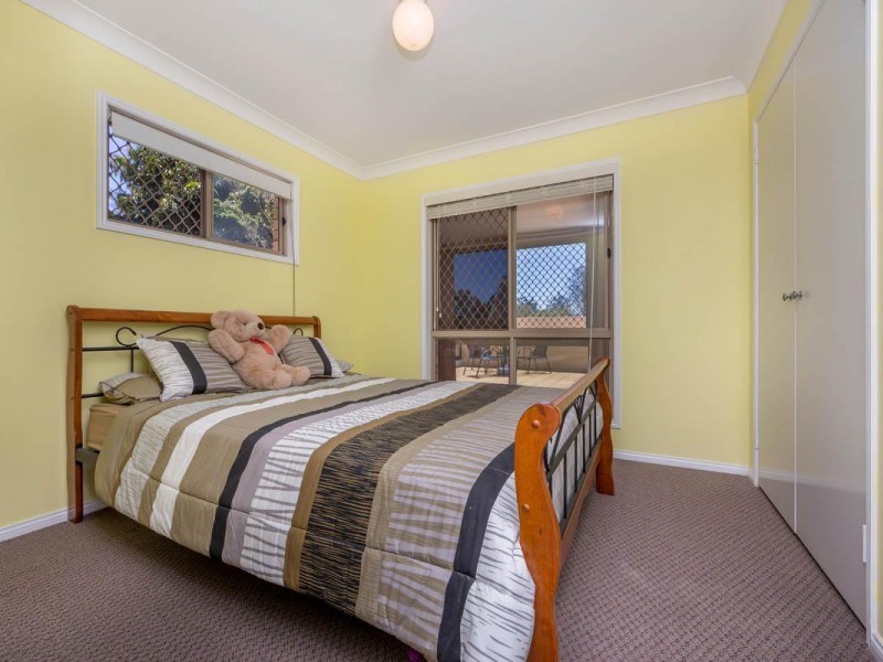 84 Buderim Street, Wynnum QLD 4178