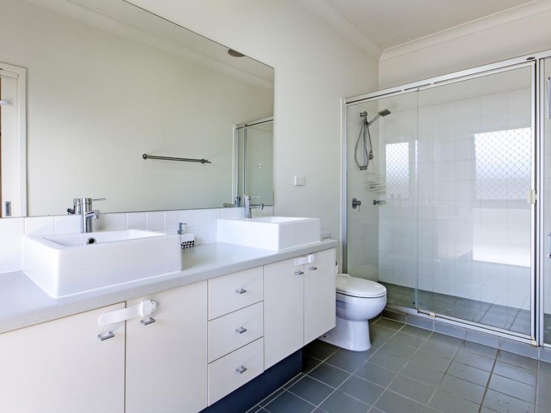 20 Franklin Street, Wakerley QLD 4154