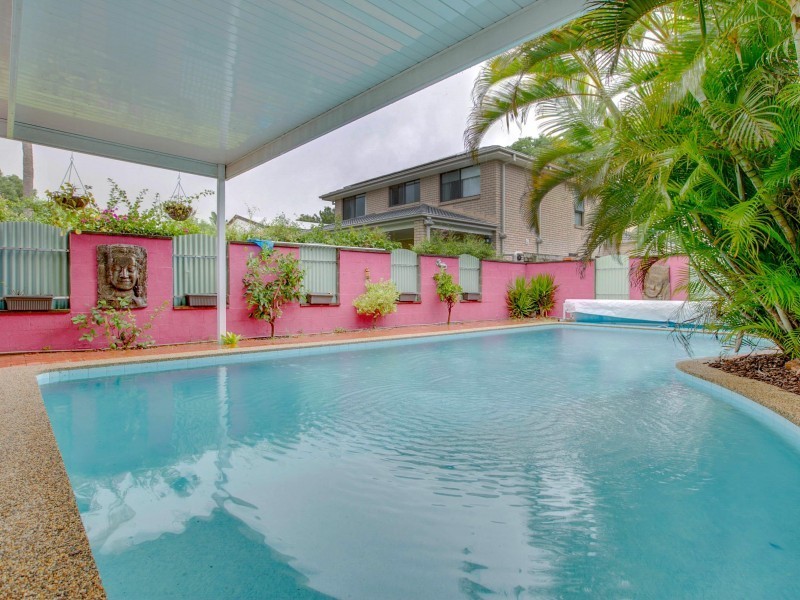 74 Randall Road, Wynnum West QLD 4178