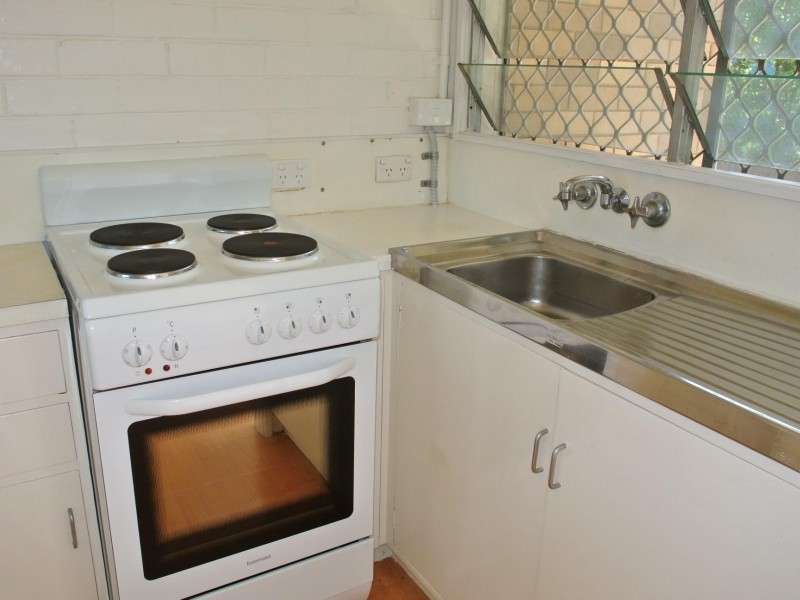 1/2327  Wynnum Road,, Wynnum QLD 4178