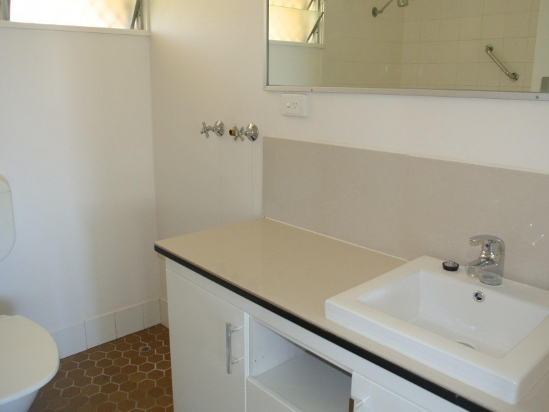 1/2327  Wynnum Road,, Wynnum QLD 4178