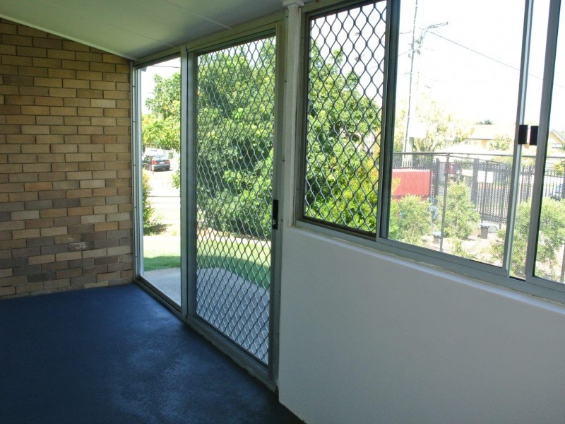 1/2327  Wynnum Road,, Wynnum QLD 4178