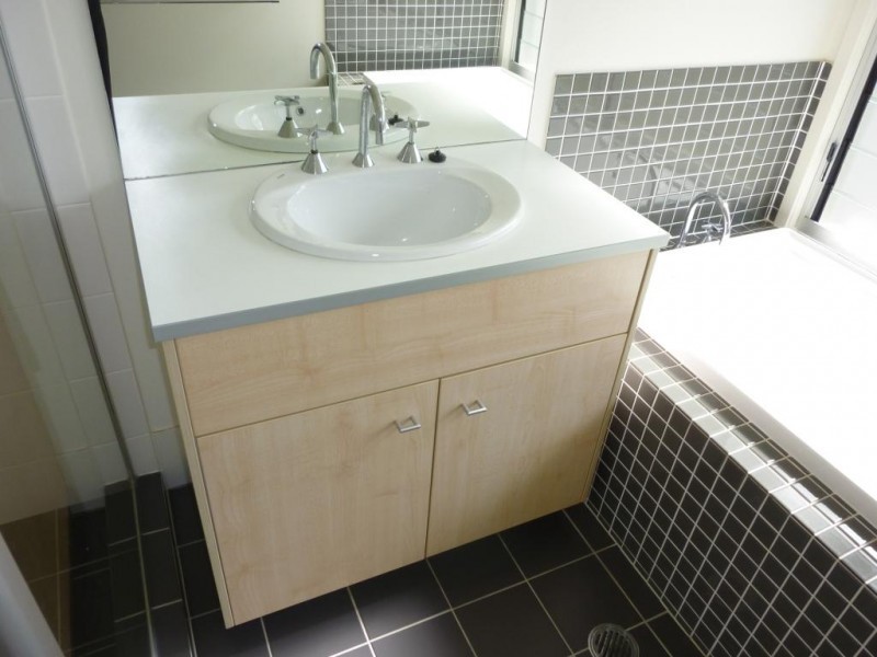 9 Mossvale Drive, Wakerley QLD 4154