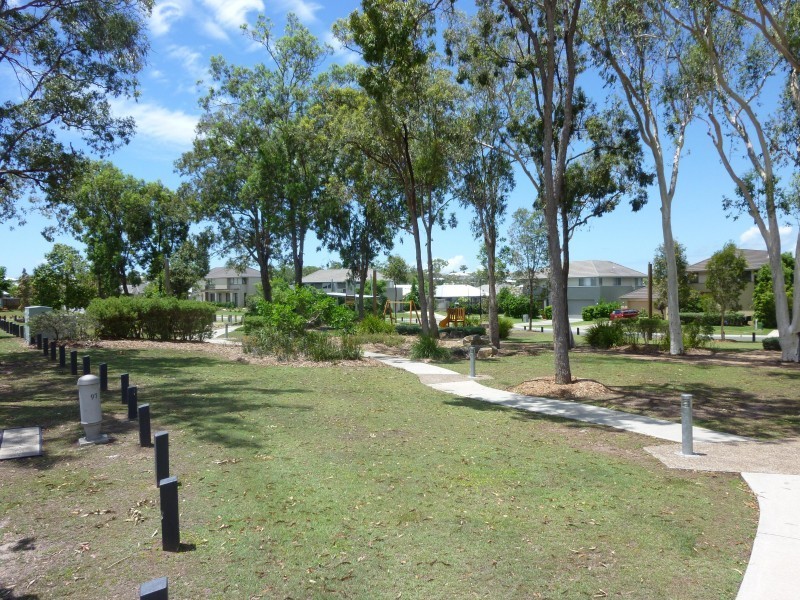 9 Mossvale Drive, Wakerley QLD 4154