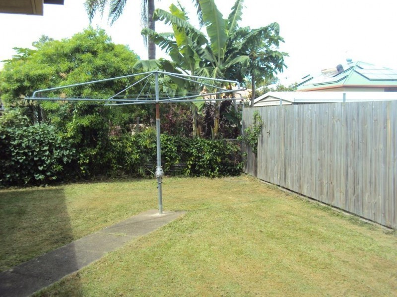 32 Selina Street, Wynnum QLD 4178