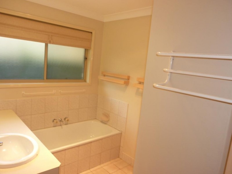 26 Sambit Street, Tanah Merah QLD 4128