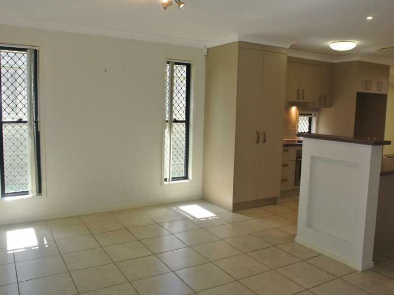 23 Lexey Crescent, Wakerley QLD 4154