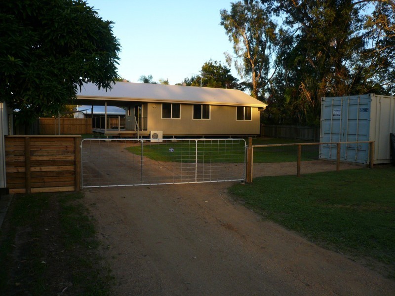 8 Hagley Street, Tingalpa QLD 4173