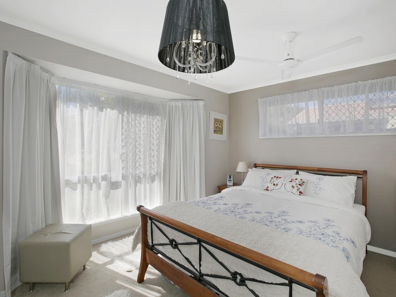 89 Collingwood Road, Birkdale QLD 4159