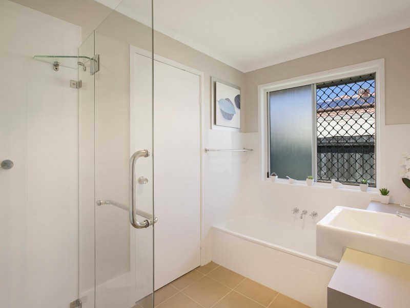 89 Collingwood Road, Birkdale QLD 4159