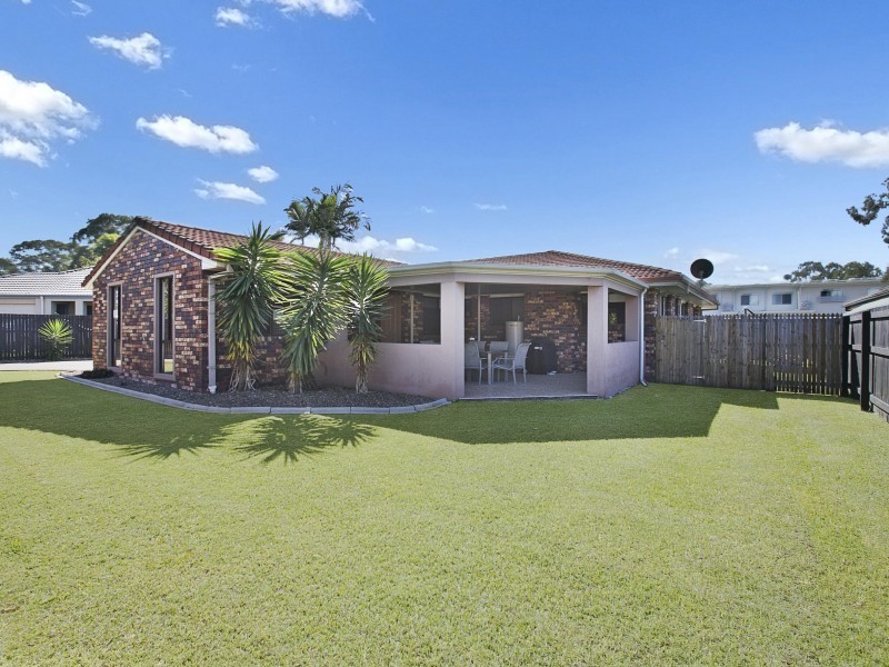 66 Wirra Circuit, Wynnum West QLD 4178