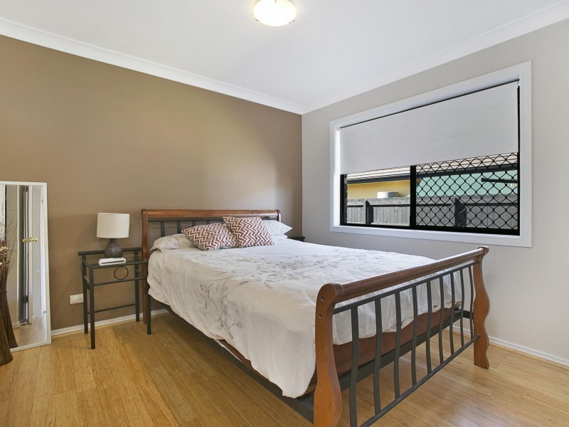 66 Wirra Circuit, Wynnum West QLD 4178