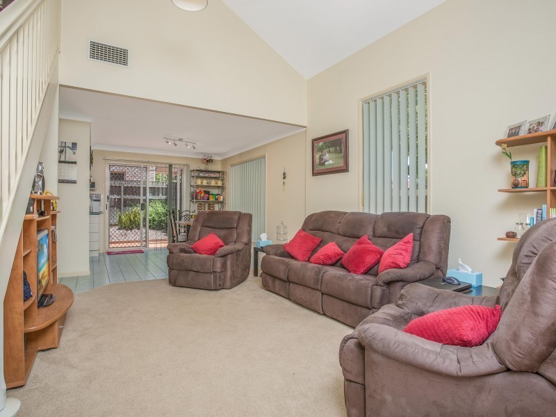 2/45 Washington Avenue, Tingalpa QLD 4173