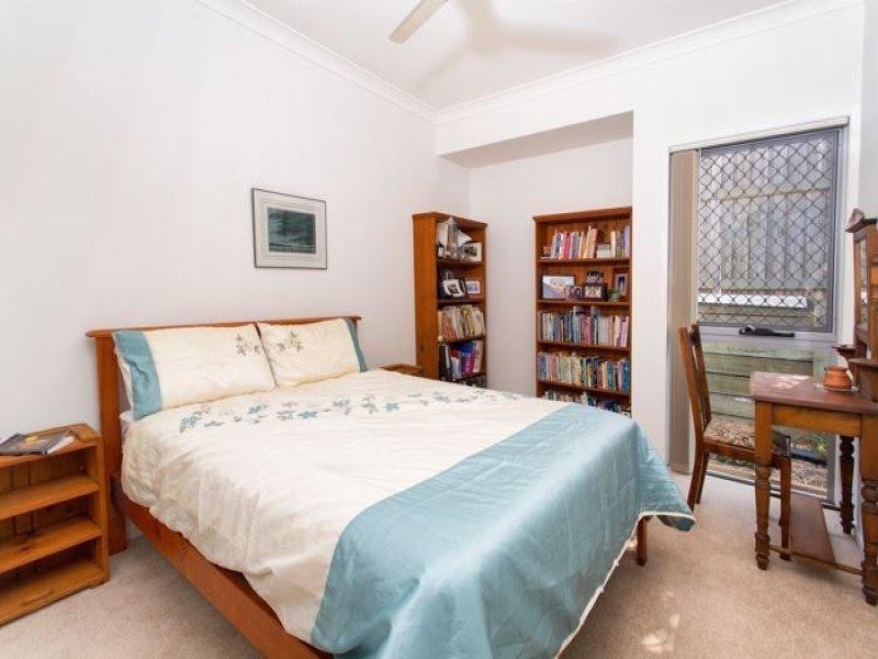 16 Franklin Street, Wakerley QLD 4154