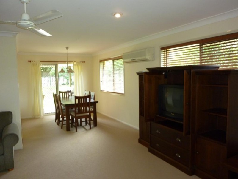 115   Radford Road, Manly West QLD 4179