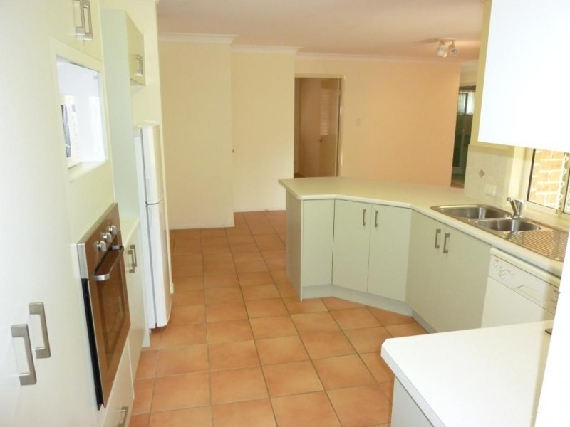 115   Radford Road, Manly West QLD 4179